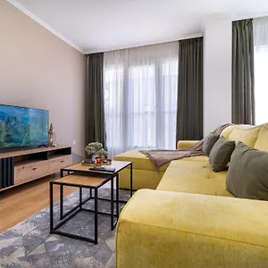  Apartment Modern & Elegant Center Bulgaria